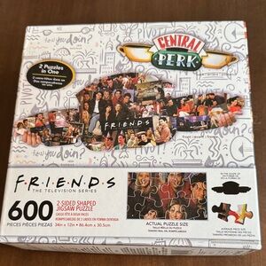 FRIENDS Central Perk 600-Piece Puzzle - Multicolor